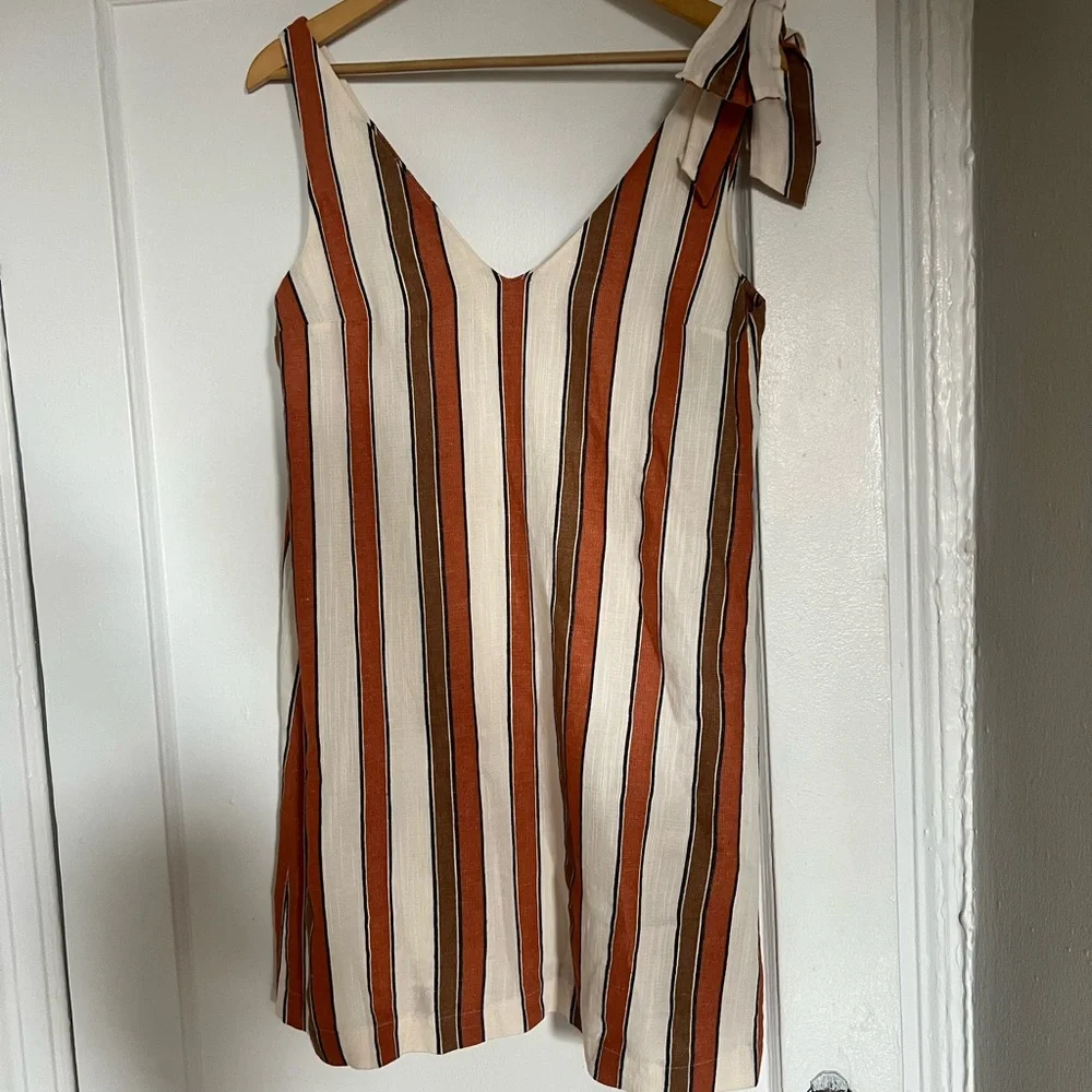 Sezane White and Rust-Striped Sleeveless Shift Dress - Picture 4 of 6